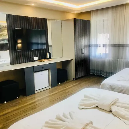 Bonita Hotel *