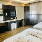 Bonita Hotel *