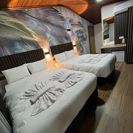 Bonita Hotel *